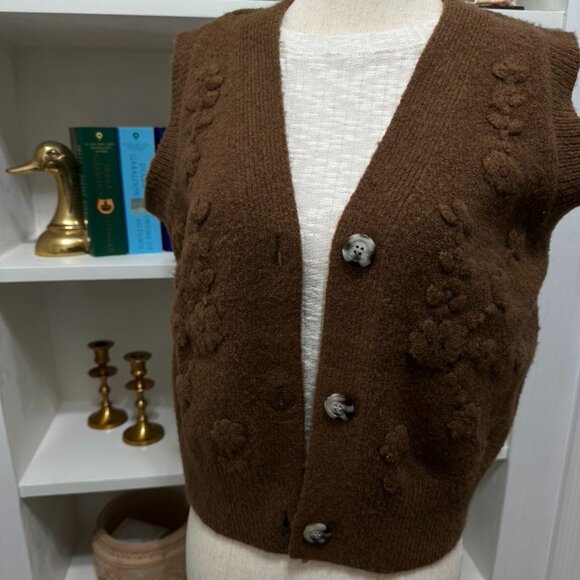 Ladies sweater vest - Picture 1 of 4